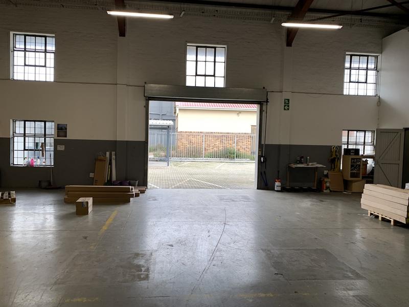 To Let Commercial Property for Rent in Paarden Eiland Western Cape